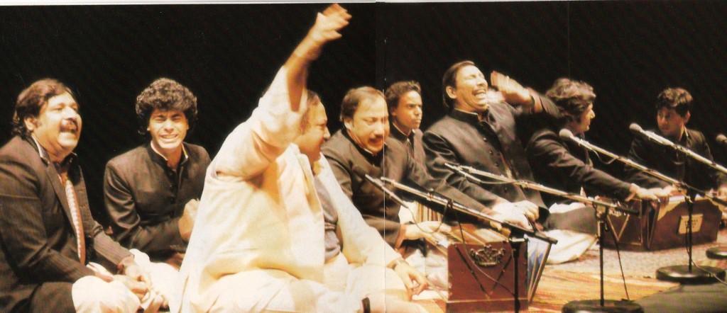 Nusrat Fateh Ali Khan - Live in Paris.